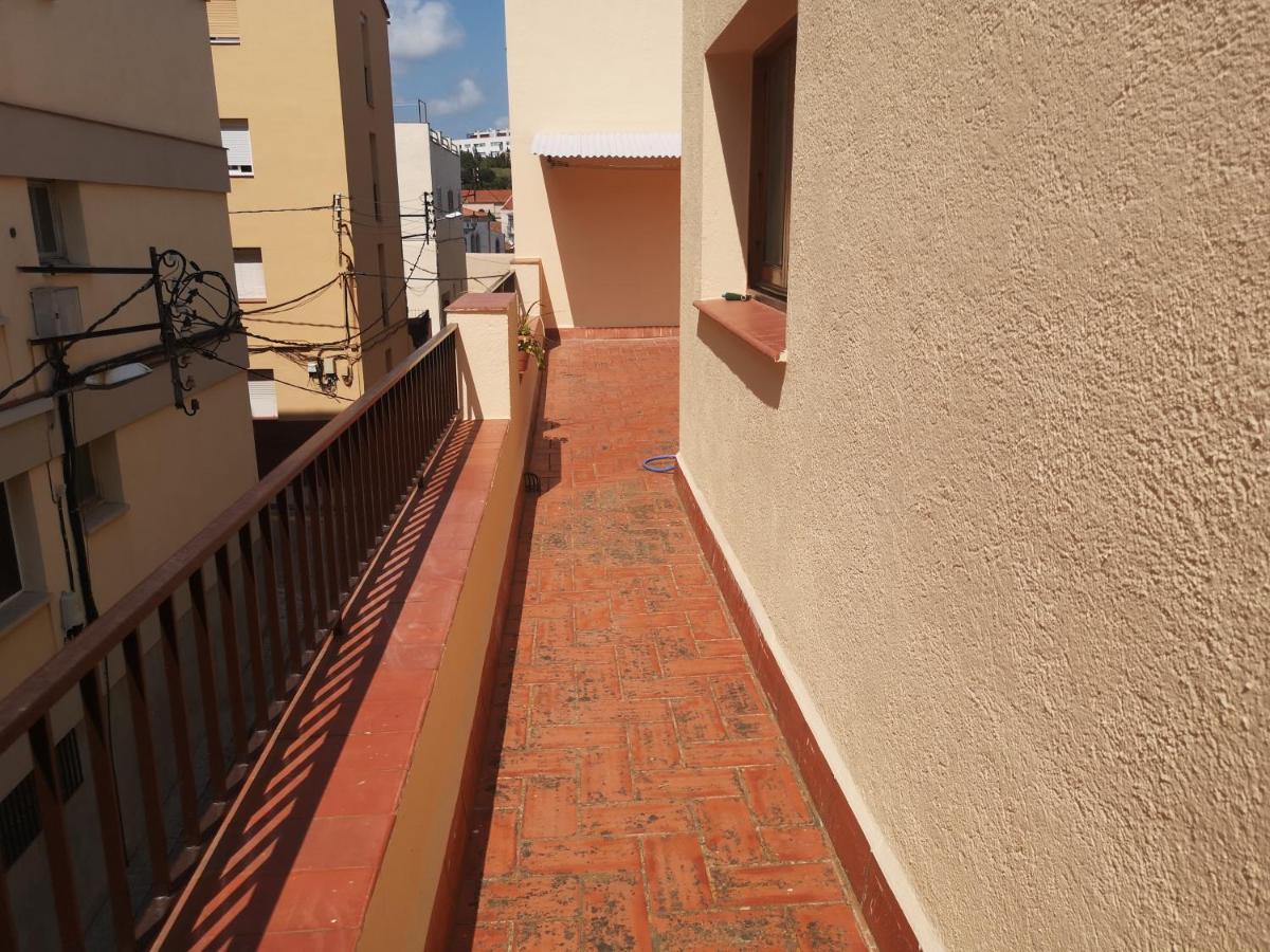 Apartamento Duplex Vacacional Arenys de Mar Luaran gambar